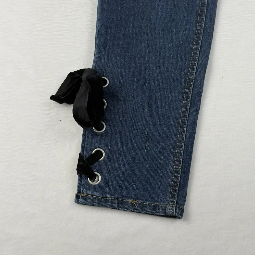 Cato High Rise Jeans Lace up Hem Women's 10 Petite (30x27 Fit) Dark Blue Denim - Picture 2 of 15